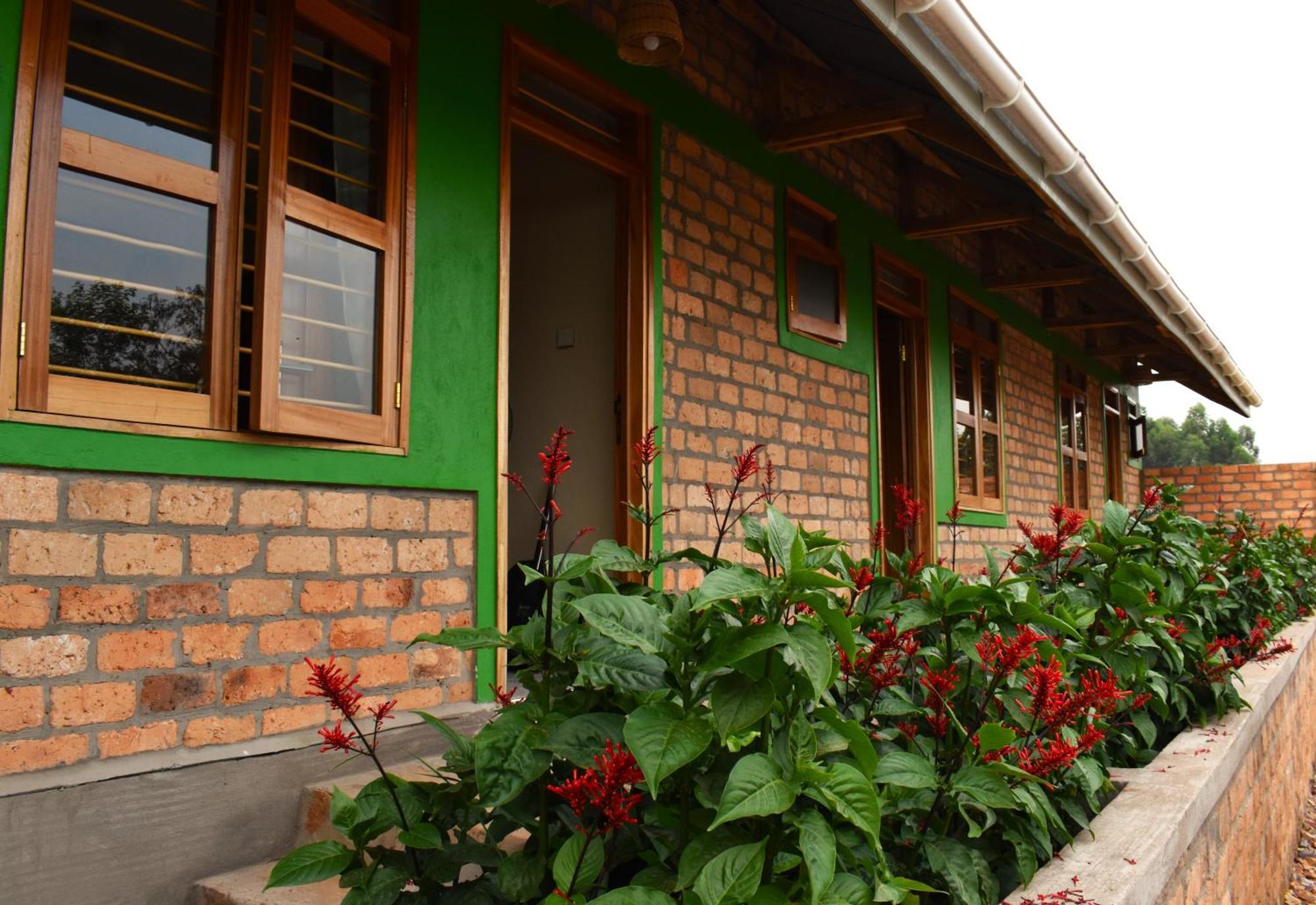 Iziba Lodge - Hoima ภายนอก รูปภาพ